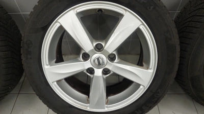 Volvo 16 inch winterwielen met Matres velgen voor C30 S40 V50 en V40